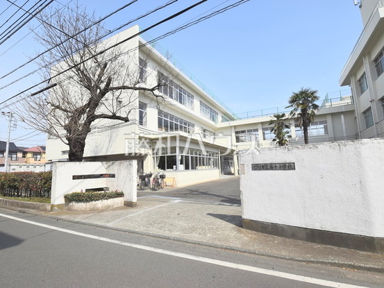 detached 東京都立川市砂川町６丁目
地図を見る