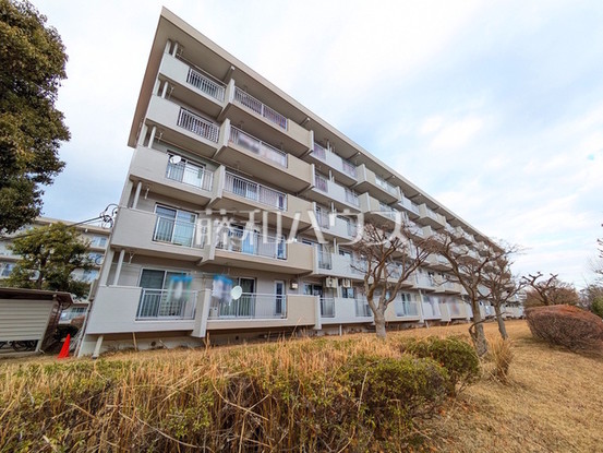 apartment 東京都多摩市豊ヶ丘５丁目
地図を見る