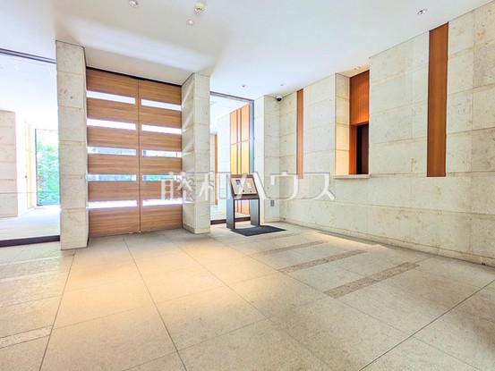 apartment 東京都杉並区高井戸東１丁目
地図を見る