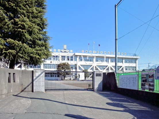detached 東京都昭島市田中町１丁目
地図を見る