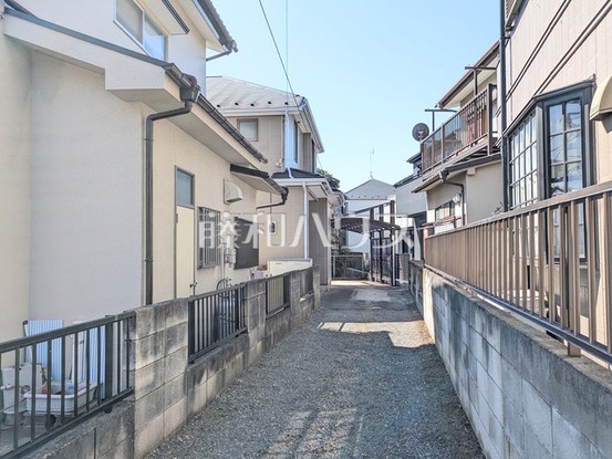 detached 東京都昭島市田中町１丁目
地図を見る