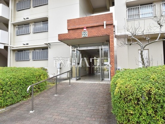 apartment 東京都昭島市つつじが丘２丁目
地図を見る