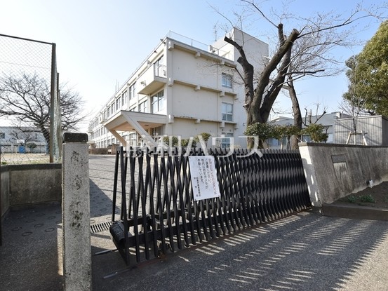 detached 東京都昭島市郷地町１丁目
地図を見る