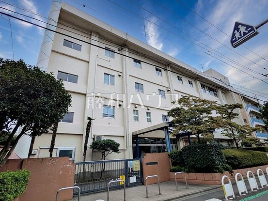apartment 東京都武蔵野市関前３丁目
地図を見る