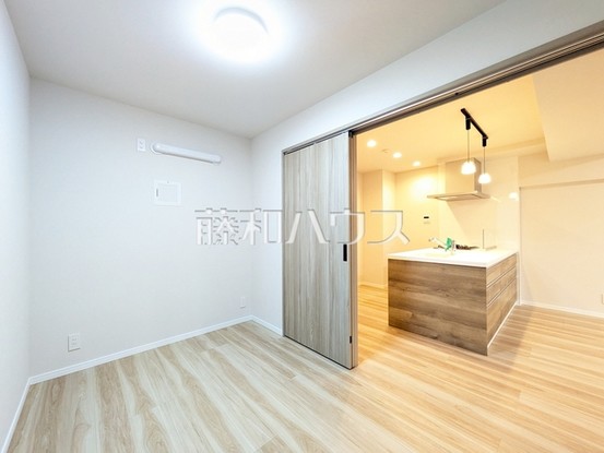 apartment 埼玉県和光市白子３丁目
地図を見る