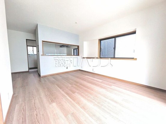 detached 東京都東久留米市本町３丁目3-39　ヤマサビル1F