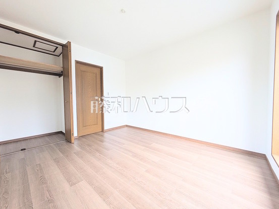 detached 東京都東久留米市本町３丁目3-39　ヤマサビル1F