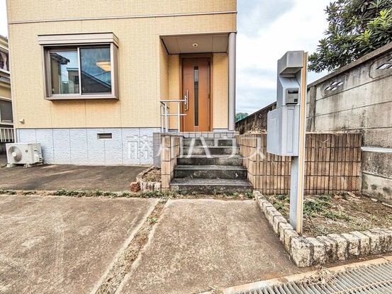 detached 東京都東久留米市本町３丁目3-39　ヤマサビル1F