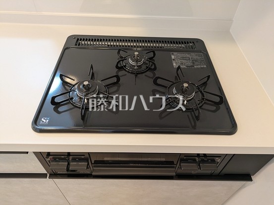 apartment 東京都東久留米市本町３丁目3-39　ヤマサビル1F