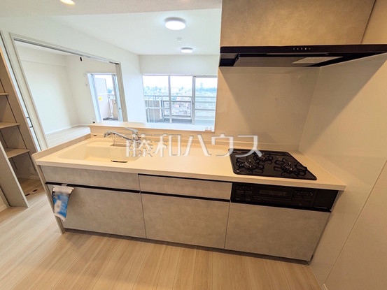 apartment 東京都東久留米市本町３丁目3-39　ヤマサビル1F