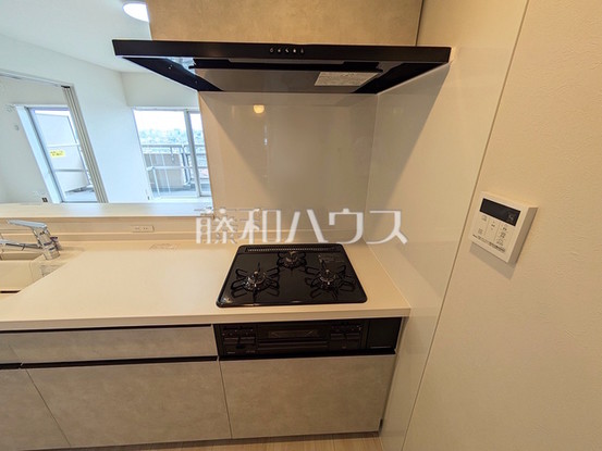 apartment 東京都東久留米市本町３丁目3-39　ヤマサビル1F