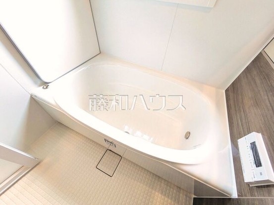 apartment 東京都東久留米市本町３丁目3-39　ヤマサビル1F