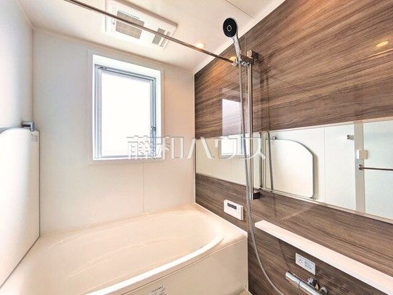 apartment 東京都東久留米市本町３丁目3-39　ヤマサビル1F