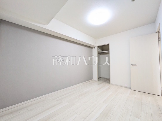 apartment 東京都調布市国領町１丁目-22-13ムサシヤビル1F