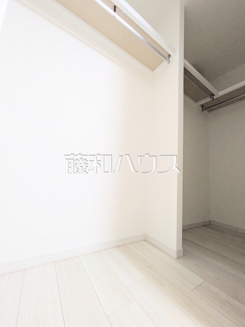 apartment 東京都調布市国領町１丁目-22-13ムサシヤビル1F