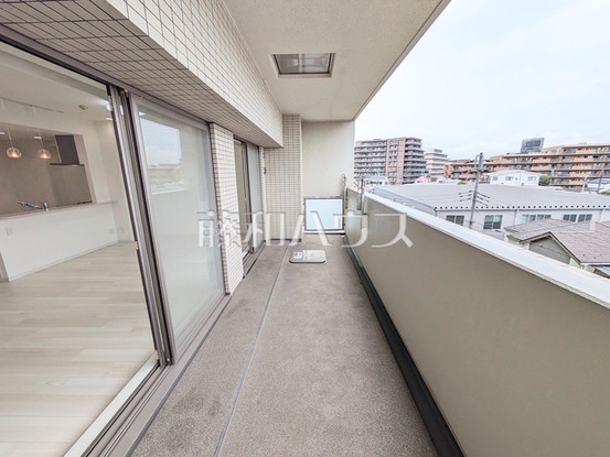 apartment 東京都調布市国領町１丁目-22-13ムサシヤビル1F