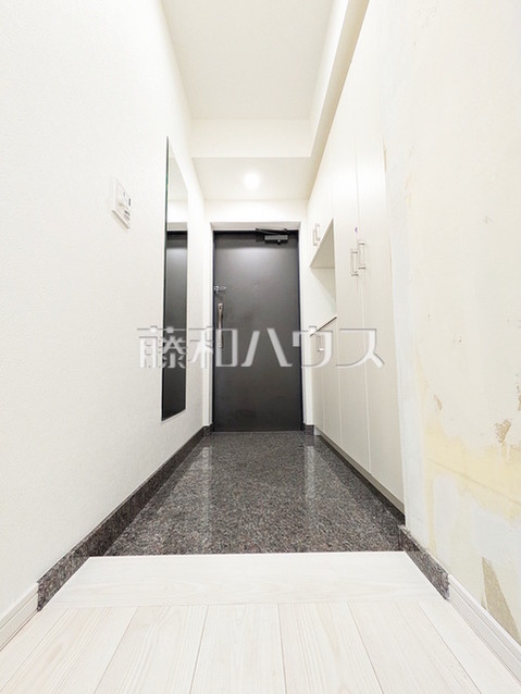 apartment 東京都調布市国領町１丁目-22-13ムサシヤビル1F