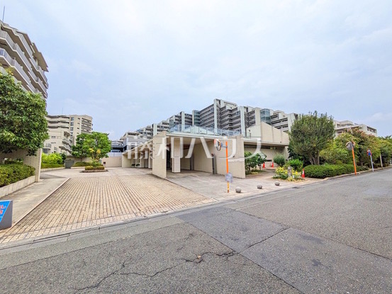 apartment 東京都調布市国領町１丁目-22-13ムサシヤビル1F