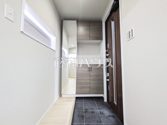 detached 東京都調布市国領町１丁目-22-13ムサシヤビル1F