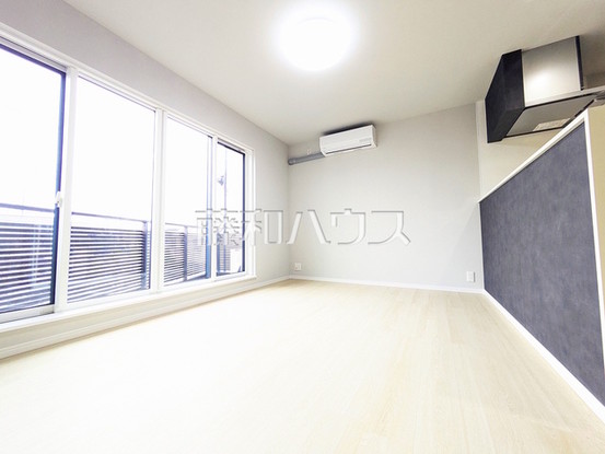 detached 東京都調布市国領町１丁目-22-13ムサシヤビル1F