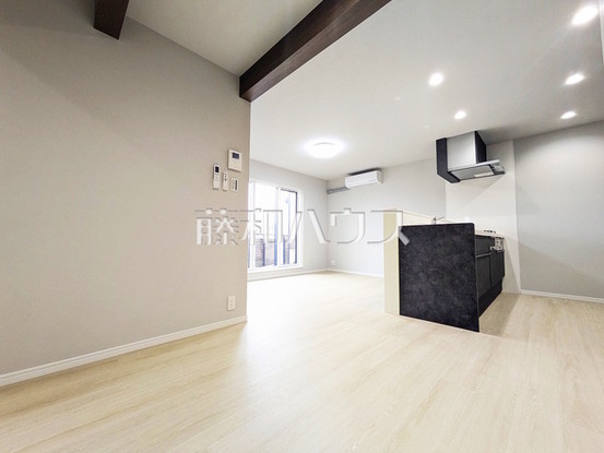 detached 東京都調布市国領町１丁目-22-13ムサシヤビル1F