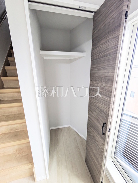 detached 東京都調布市国領町１丁目-22-13ムサシヤビル1F