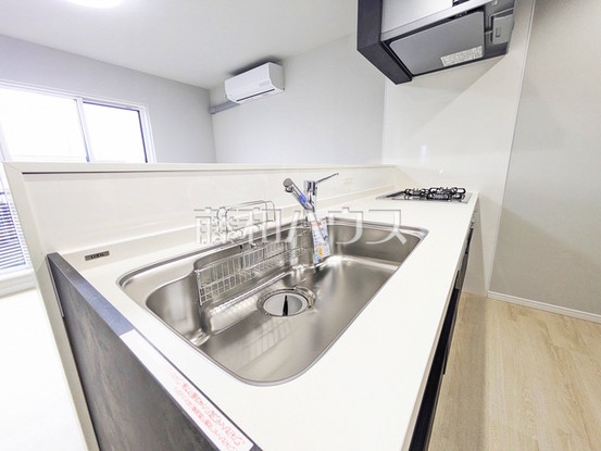 detached 東京都調布市国領町１丁目-22-13ムサシヤビル1F