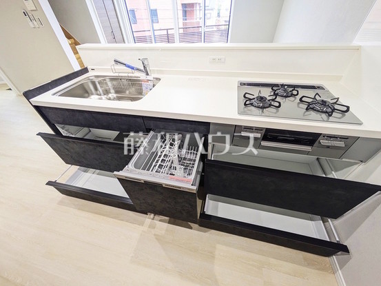 detached 東京都調布市国領町１丁目-22-13ムサシヤビル1F