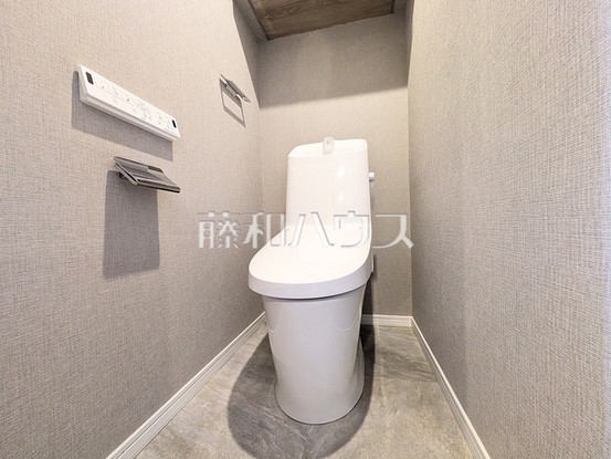 apartment 東京都調布市国領町１丁目-22-13ムサシヤビル1F