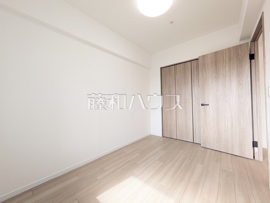 apartment 東京都調布市国領町１丁目-22-13ムサシヤビル1F