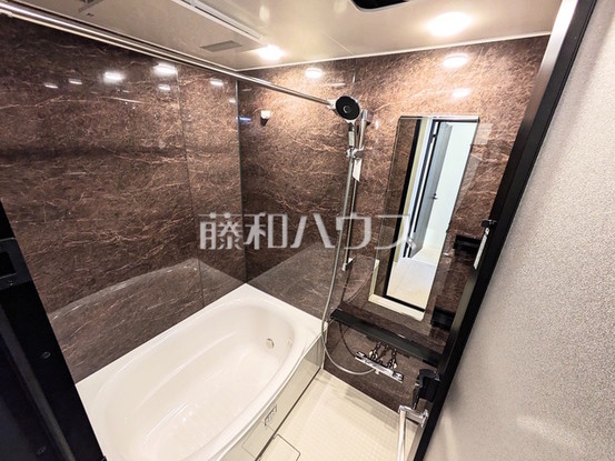 apartment 東京都調布市国領町１丁目-22-13ムサシヤビル1F