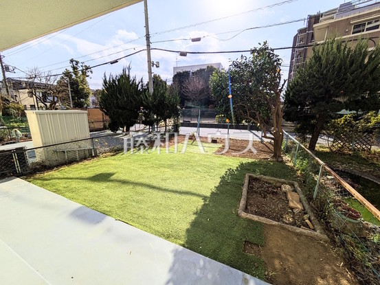 apartment 東京都調布市国領町１丁目-22-13ムサシヤビル1F