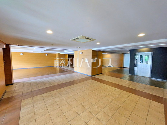 apartment 東京都調布市国領町１丁目-22-13ムサシヤビル1F