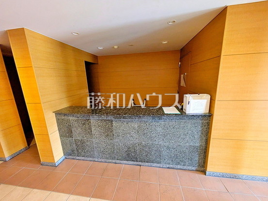 apartment 東京都調布市国領町１丁目-22-13ムサシヤビル1F