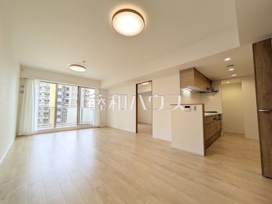 apartment 東京都調布市国領町１丁目-22-13ムサシヤビル1F