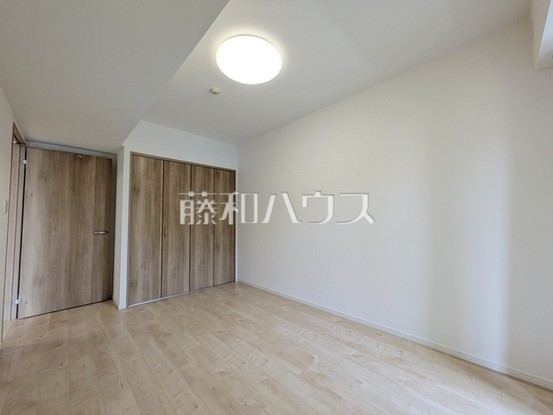 apartment 東京都調布市国領町１丁目-22-13ムサシヤビル1F