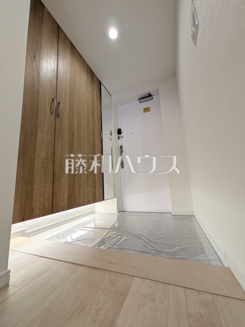 apartment 東京都調布市国領町１丁目-22-13ムサシヤビル1F