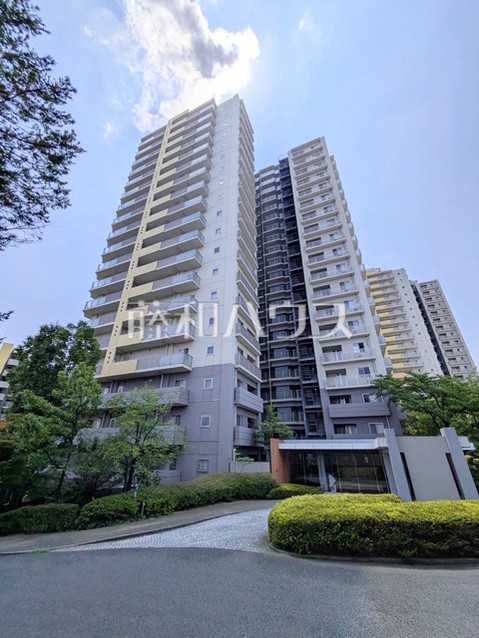 apartment 東京都調布市国領町１丁目-22-13ムサシヤビル1F