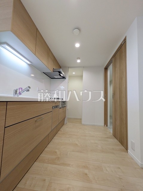 apartment 東京都調布市国領町１丁目-22-13ムサシヤビル1F