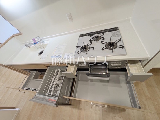 apartment 東京都調布市国領町１丁目-22-13ムサシヤビル1F