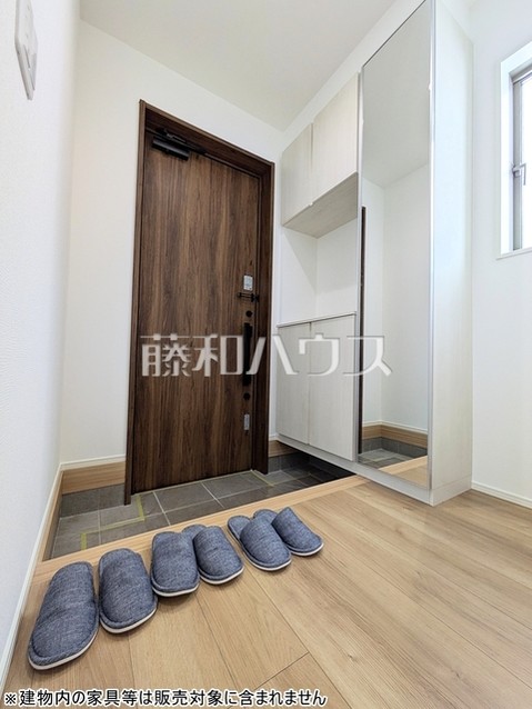 detached 東京都調布市国領町１丁目-22-13ムサシヤビル1F
