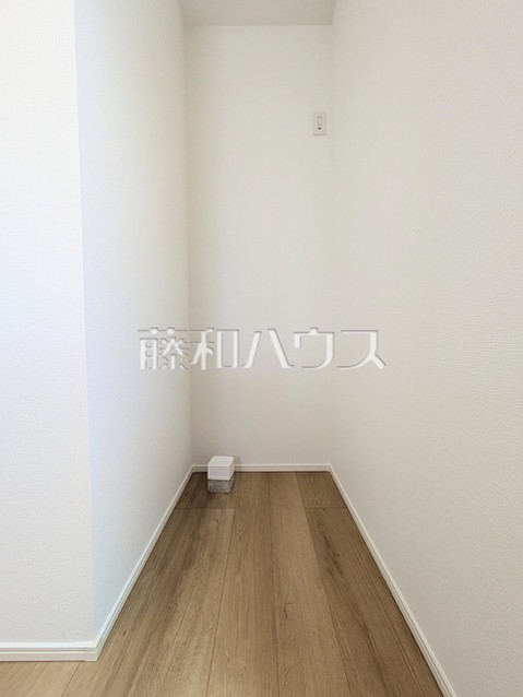 detached 東京都調布市国領町１丁目-22-13ムサシヤビル1F
