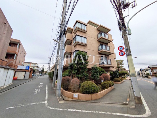 apartment 東京都調布市国領町１丁目-22-13ムサシヤビル1F
