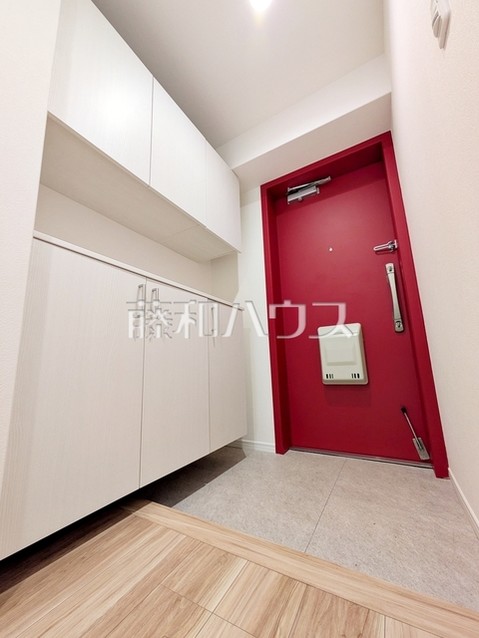 apartment 東京都調布市国領町１丁目-22-13ムサシヤビル1F
