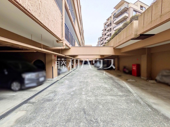 apartment 東京都調布市国領町１丁目-22-13ムサシヤビル1F