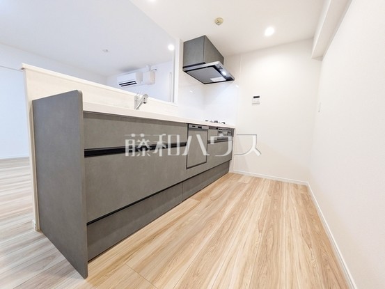 apartment 東京都調布市国領町１丁目-22-13ムサシヤビル1F