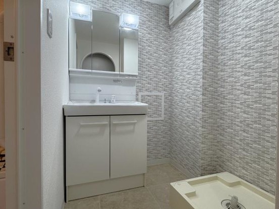 apartment 千葉県佐倉市表町１丁目3-3　null