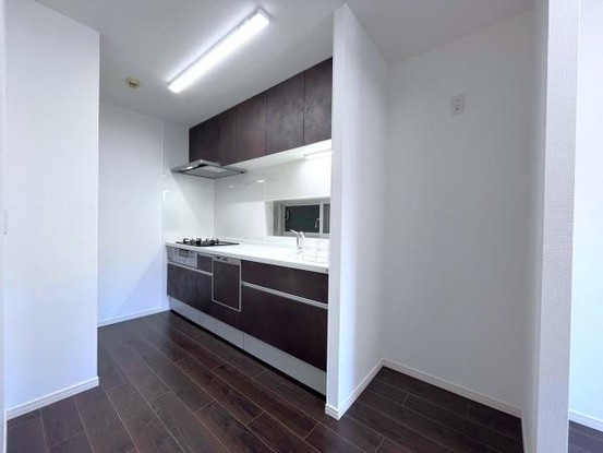 apartment 神奈川県横浜市西区南幸２丁目11-1　横浜エム・エスビル