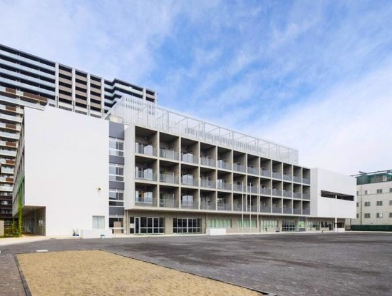 townhouse 神奈川県横浜市西区南幸２丁目11番1号　横浜エム・エスビル ２階