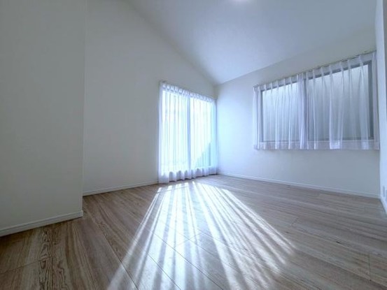 townhouse 神奈川県横浜市西区南幸２丁目11番1号　横浜エム・エスビル ２階